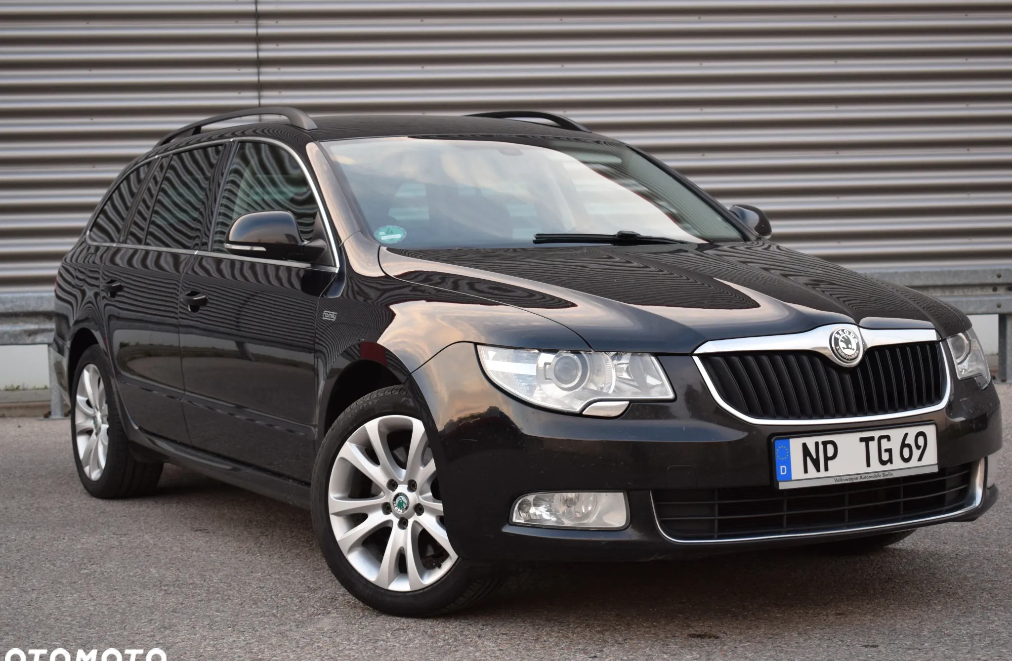 Skoda Superb cena 33900 przebieg: 243000, rok produkcji 2012 z Pruszcz Gdański małe 596